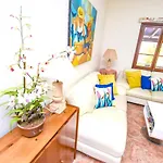 Authentic House In + View Nyaraló *