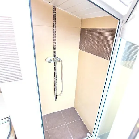 Hébergement de vacances Authentic House In + View