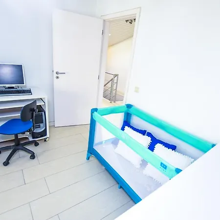 Hébergement de vacances Authentic House In + View