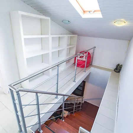 Authentic House In + View フンシャル